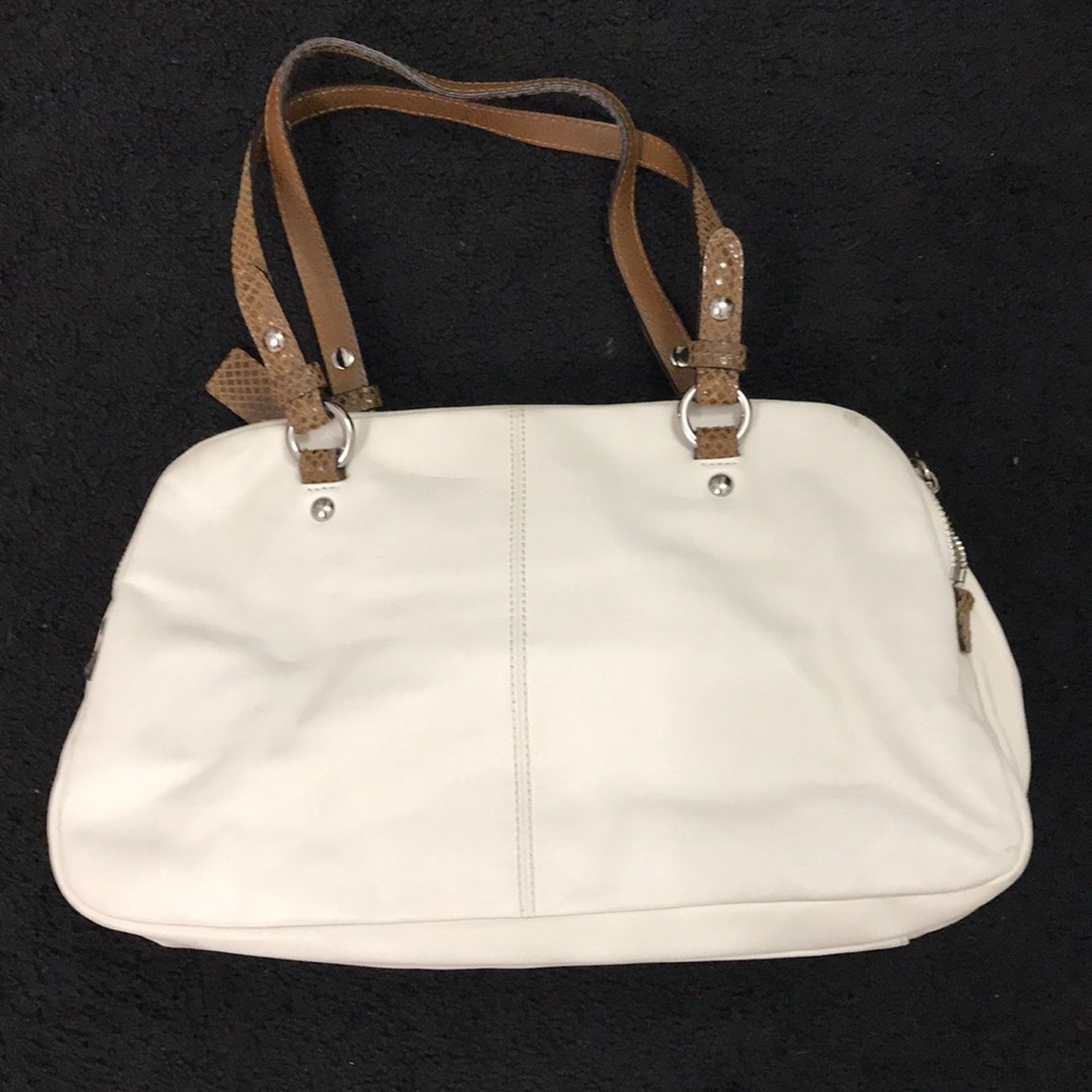 Coach Shoulder Bag - Picture 3 of 8